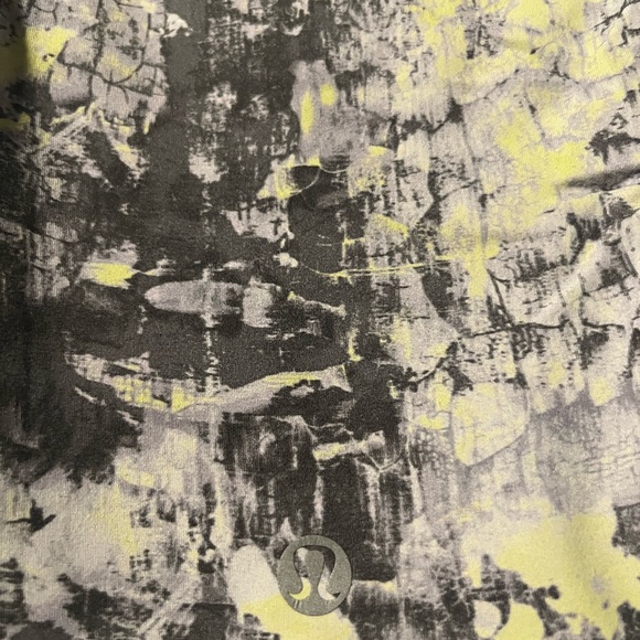 Lululemon- Wunder Train High-Rise Tight 25" - Picture 2 of 4